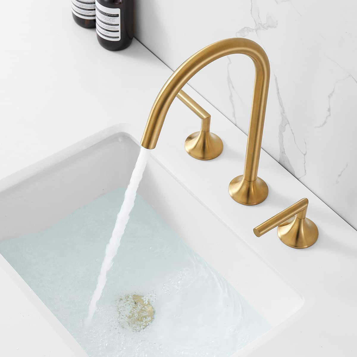 Robinet de lavabo de salle de bain contemporain à 2 poignées en or rose sans plomb Aquacubic 
